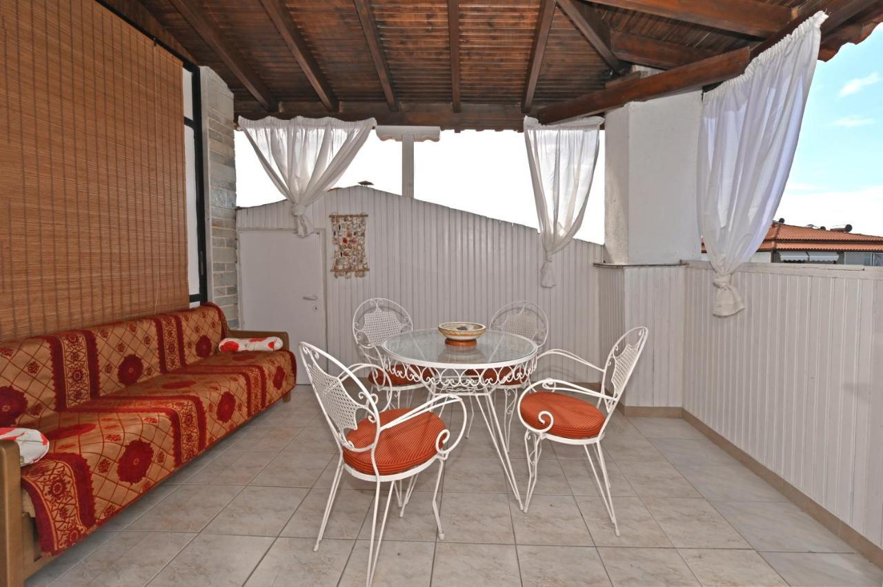 Dionisos Palms Apartments Paralia Dionysiou Ngoại thất bức ảnh