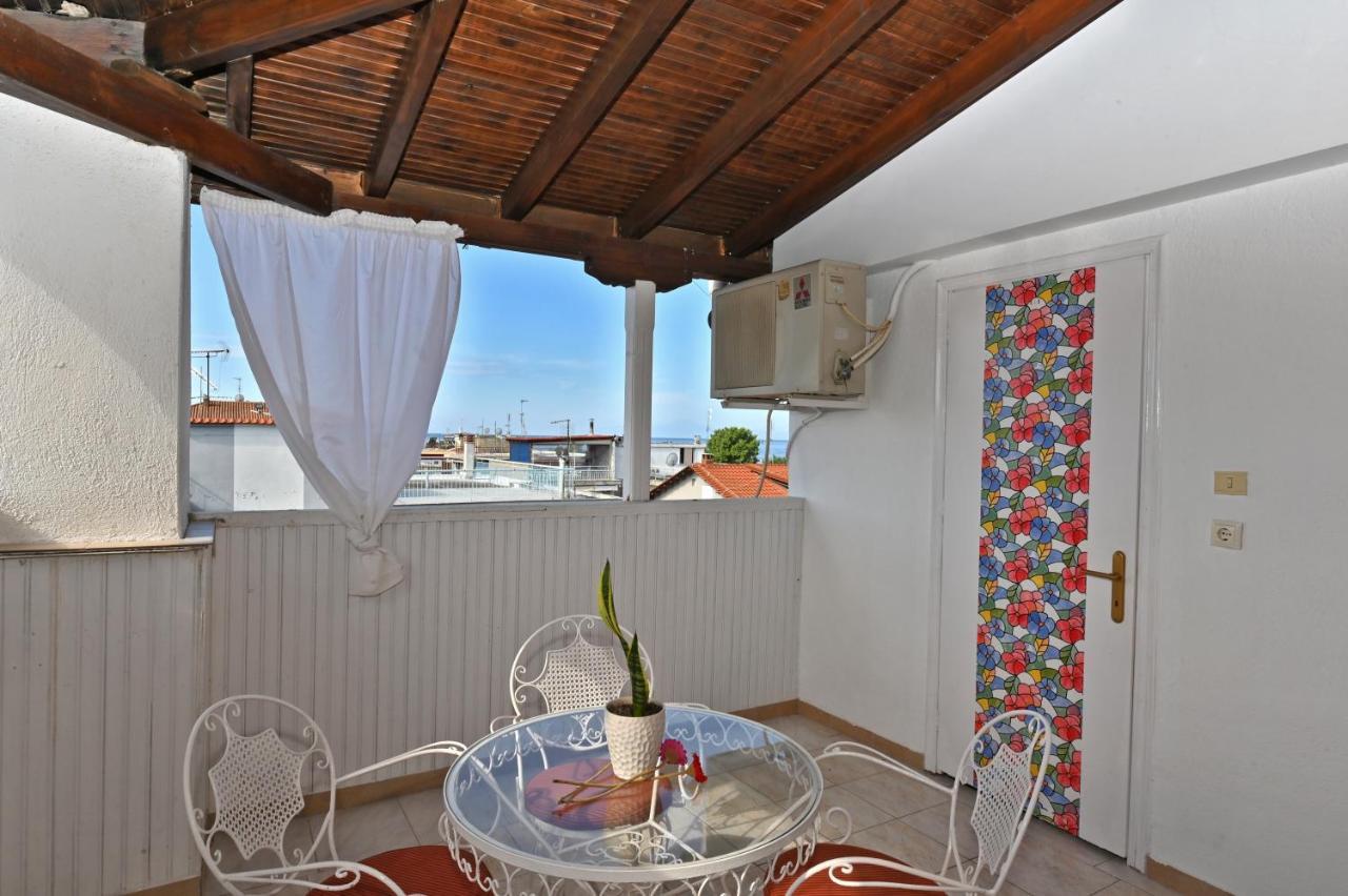 Dionisos Palms Apartments Paralia Dionysiou Ngoại thất bức ảnh