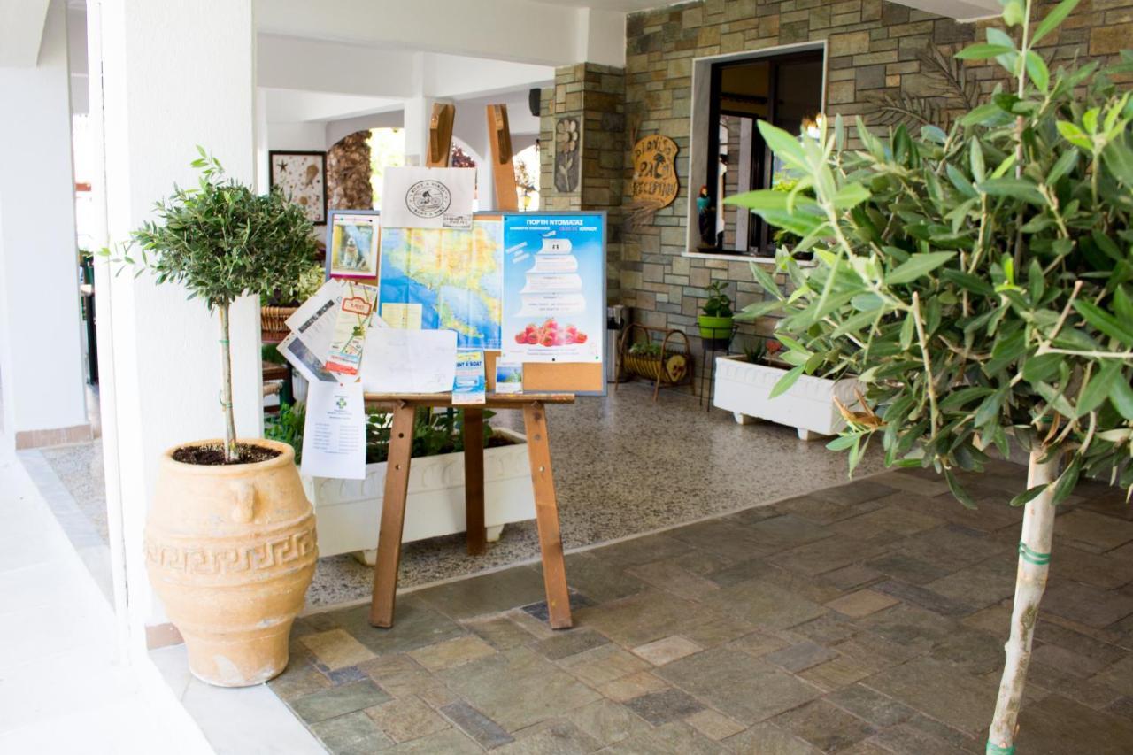Dionisos Palms Apartments Paralia Dionysiou Ngoại thất bức ảnh